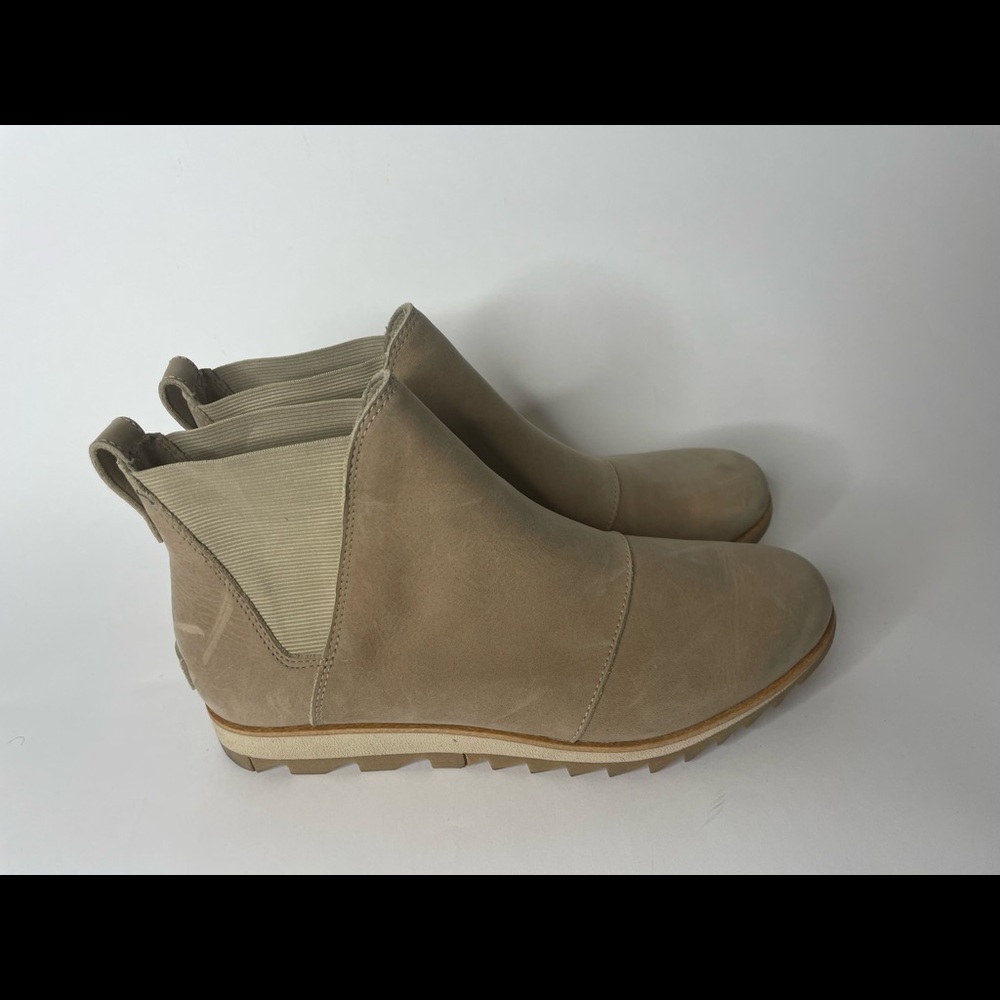 Sorel Harlow Chelsea Boot